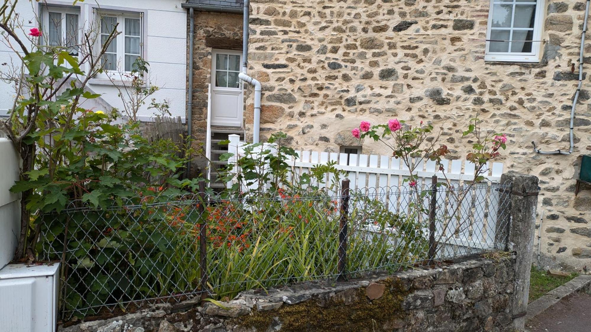 Gourmandise Apartment Coutances Exterior photo
